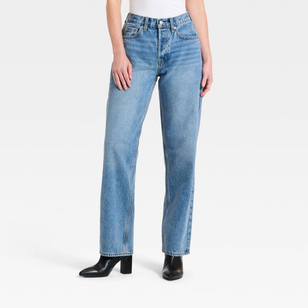Universal Thread Blue Straight Leg Jeans - Picture 2 of 3